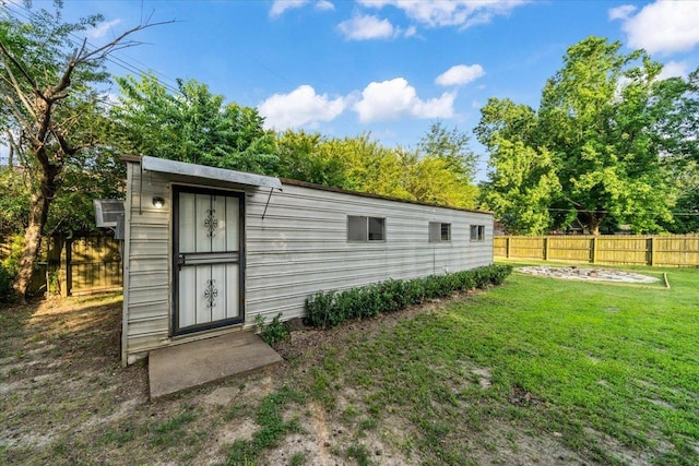 3266 Dothan St, Memphis, TN 38118 - view of outdoor structure with view of scattered trees