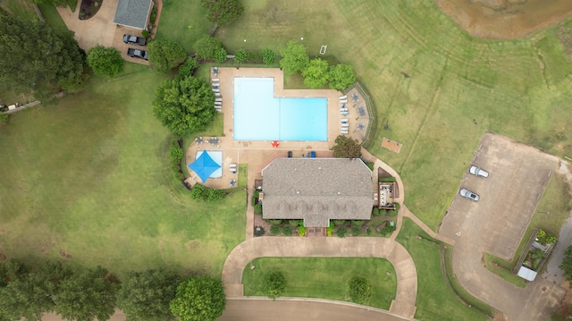 2660 Dibrell Trail Dr, Collierville, TN 38017 - drone / aerial view of a pool area