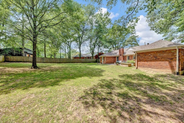 5543 Walnut Grove Rd, Memphis, TN 38120 - view of yard