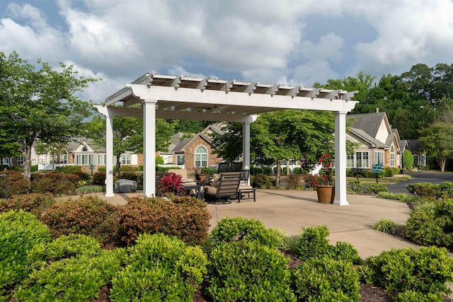 301 Stonevillage Dr W Unit 51, Collierville, TN 38017 - view of patio with a pergola