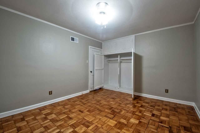 4737 Sequoia Ave, Memphis, TN 38117 - unfurnished bedroom featuring a closet and ornamental molding