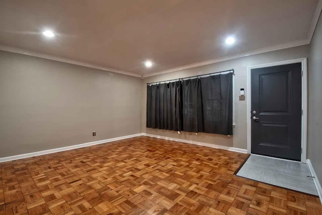 4737 Sequoia Ave, Memphis, TN 38117 - foyer featuring ornamental molding and recessed lighting