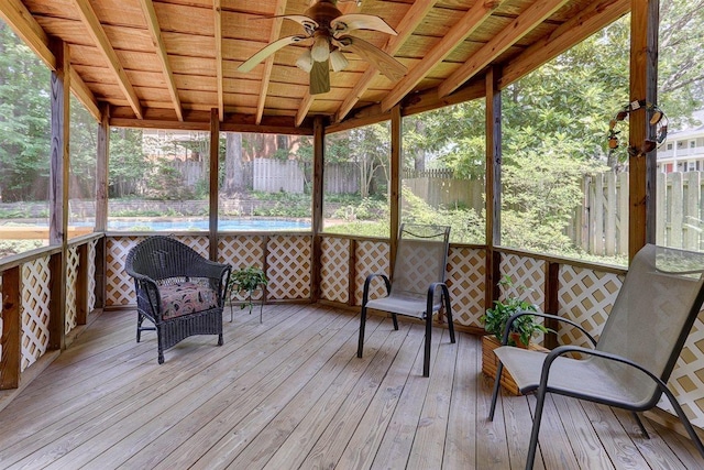 2994 Oakleigh Ln, Germantown, TN 38138 - sunroom featuring a ceiling fan