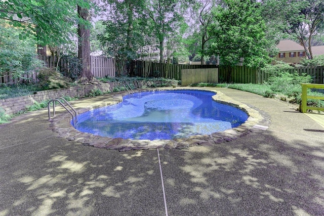 2994 Oakleigh Ln, Germantown, TN 38138 - view of swimming pool featuring a fenced backyard and a patio area