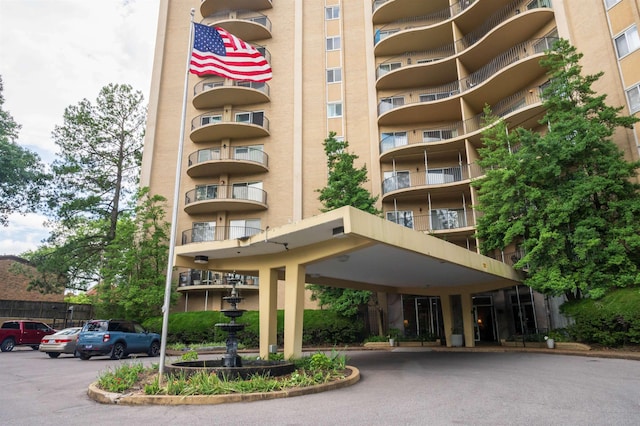 475 N Highland St Unit 3H, Memphis, TN 38122 - view of apartment building / complex