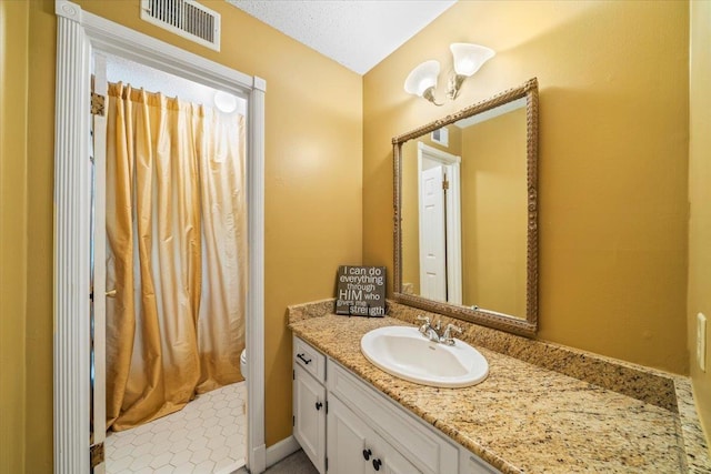 2155 Wickersham Ln, Germantown, TN 38139 - full bathroom with vanity and toilet
