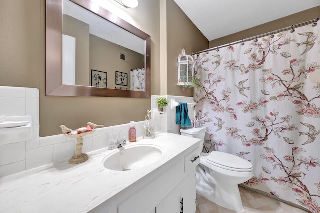 6385 Easthampton Cv, Bartlett, TN 38134 - bathroom featuring vanity and a shower with curtain
