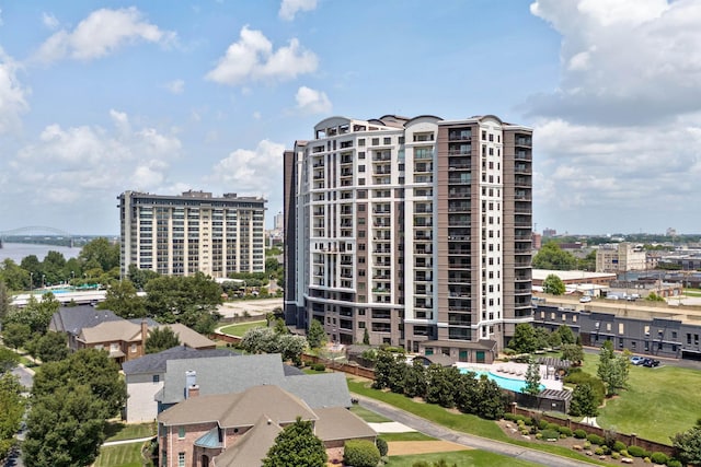 717 Riverside Dr Unit 1403, Memphis, TN 38103 - view of property featuring a city view