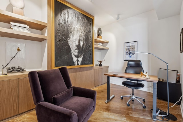 717 Riverside Dr Unit 1403, Memphis, TN 38103 - office area with light wood-type flooring