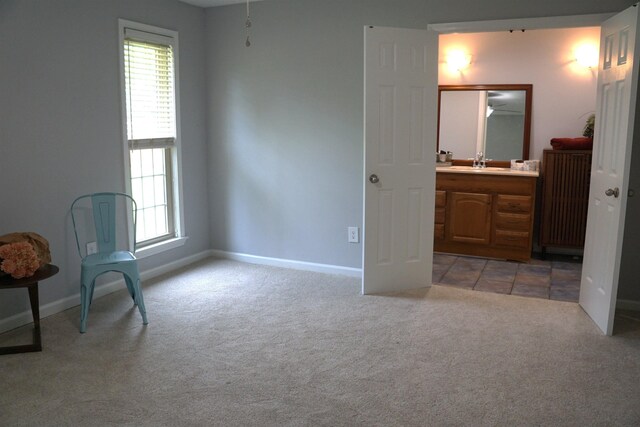 227 Lake Shore Dr, Munford, TN 38058 - bedroom featuring light carpet and connected bathroom