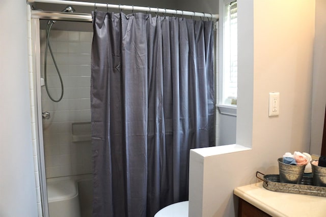 227 Lake Shore Dr, Munford, TN 38058 - bathroom featuring a shower with shower curtain and vanity