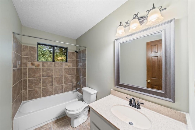 1425 Treehaven Cv, Memphis, TN 38016 - full bathroom featuring vanity, shower / tub combination, and a textured ceiling