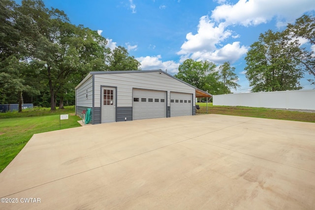 571 Todd Ray Cv, Henderson, TN 38340 - garage with a garage