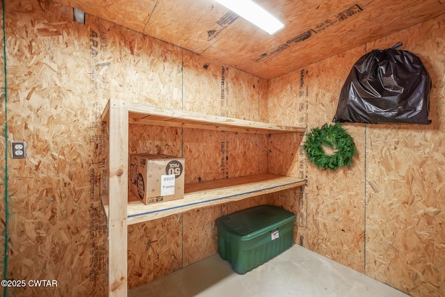 571 Todd Ray Cv, Henderson, TN 38340 - view of storage area