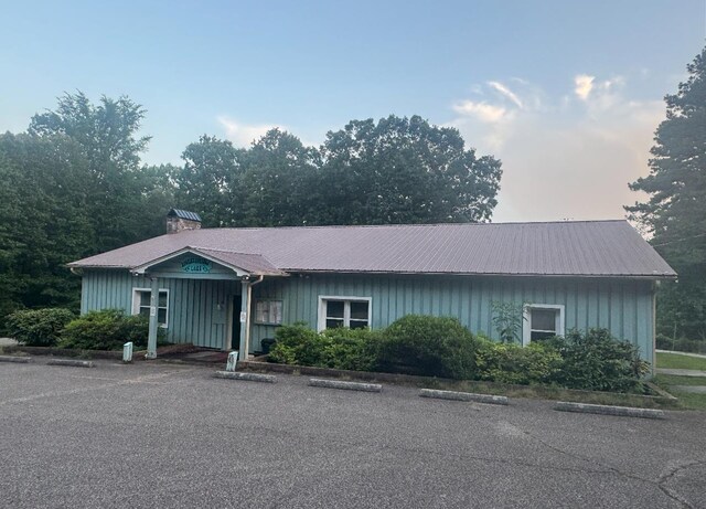 154 Oakgrove Dr, Middleton, TN 38052