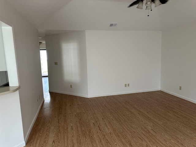 992 Zenith Cv N, Unicorp/Memphis, TN 38018 - empty room with wood finished floors and a ceiling fan