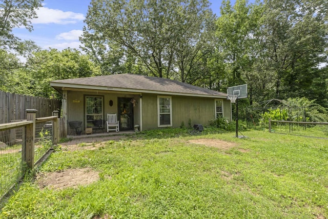 1635 Norton Rd, Middleton, TN 38052 - back of house featuring a porch