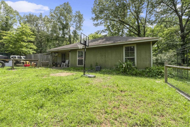 1635 Norton Rd, Middleton, TN 38052 - rear view of property with a fenced backyard