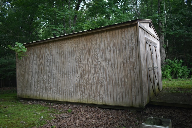 101 Bob St, Selmer, TN 38375 - view of shed