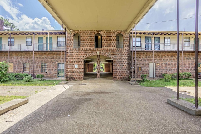 3229 Thirteen Colony Mall Unit 5B, Memphis, TN 38115 - view of front of home with brick siding