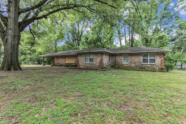 3205 E Shirley Cir, Memphis, TN 38127 - single story home with a front yard