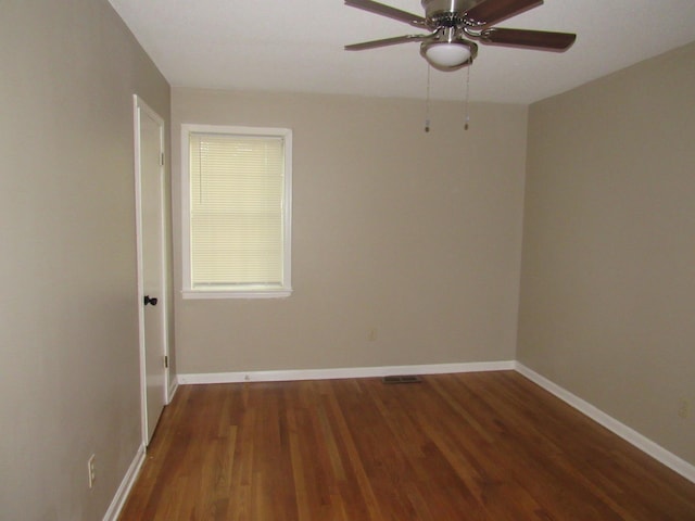 4632 Plato Ave, Memphis, TN 38128 - unfurnished room with wood finished floors and a ceiling fan