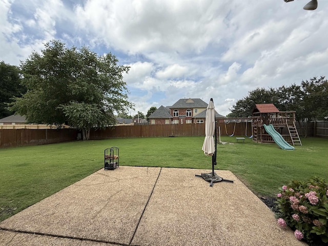 6632 W Thriveaway Cv, Bartlett, TN 38135 - fenced backyard with a playground and a patio
