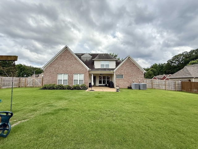 6632 W Thriveaway Cv, Bartlett, TN 38135 - back of property featuring a ceiling fan, brick siding, a patio, and a fenced backyard