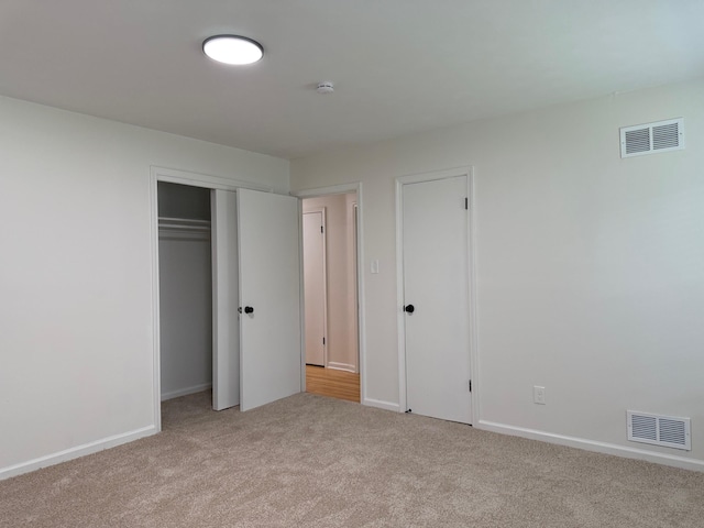 3652 Acacia St, Memphis, TN 38116 - unfurnished bedroom featuring light carpet and baseboards
