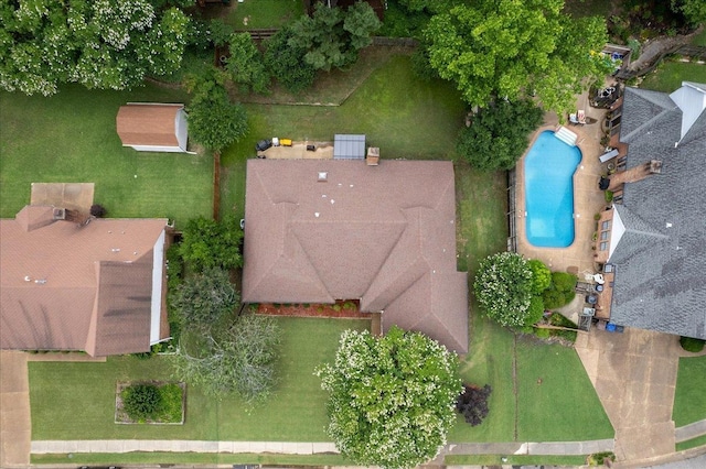 3077 Stonecrest Cir E, Lakeland, TN 38002 - aerial view of property and surrounding area featuring a pool area