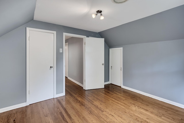 3218 Joffre Ave, Memphis, TN 38111 - bonus room with lofted ceiling and wood finished floors