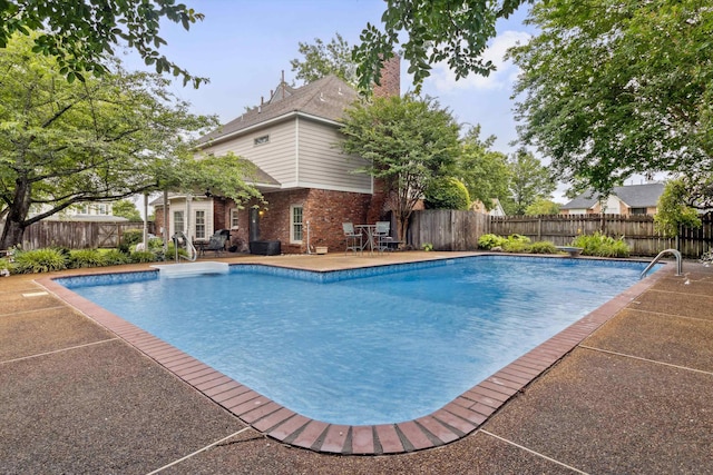 1231 Pinnacle Point Dr, Collierville, TN 38017 - view of swimming pool featuring a fenced backyard and a patio area