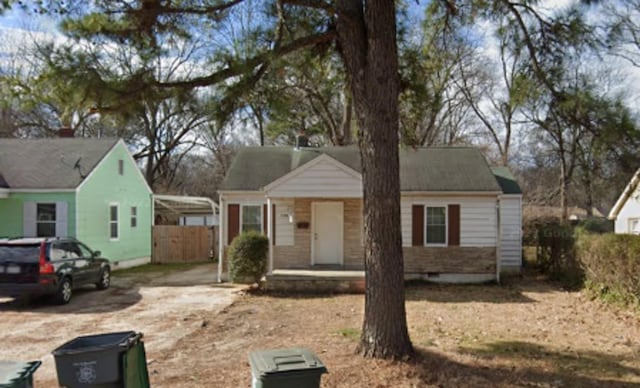 1455 Depass St, Memphis, TN 38122 - view of front of home featuring a porch