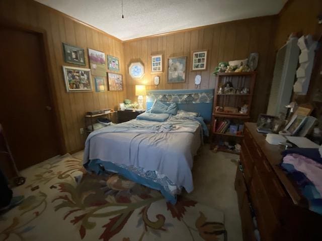 4643 E Renshaw Dr, Memphis, TN 38122 - carpeted bedroom with wood walls