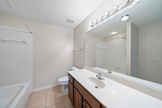 8897 Parkview Oaks Cir, Olive Branch, MS 38654 - full bath with vanity, tile patterned floors, and shower / bath combination