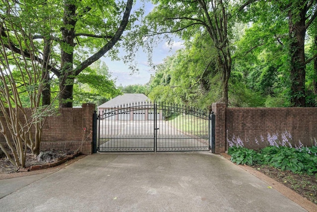 6500 State Line Rd, Tn, TN 38141 - view of gate