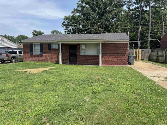 3026 Dearing Rd, Memphis, TN 38118 - ranch-style house featuring brick siding
