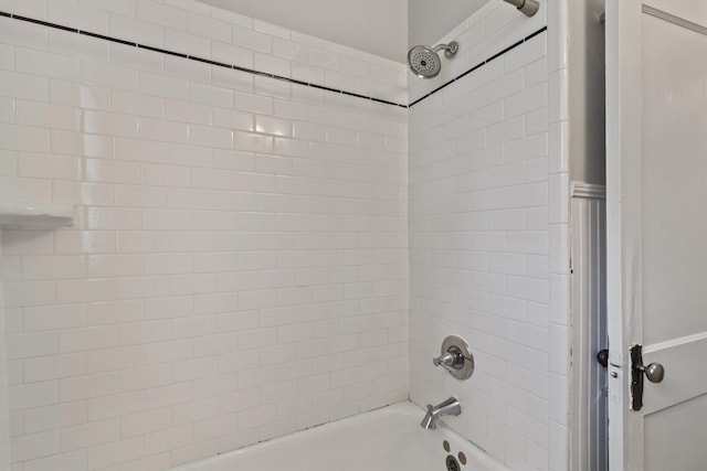 730 Maury St, Memphis, TN 38107 - full bath with bathtub / shower combination