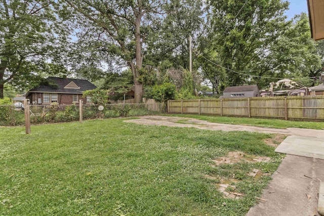 730 Maury St, Memphis, TN 38107 - view of fenced backyard