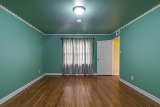 2030 Quail Creek Cv, Memphis, TN 38119 - empty room featuring ornamental molding, wood finished floors, and a smoke detector