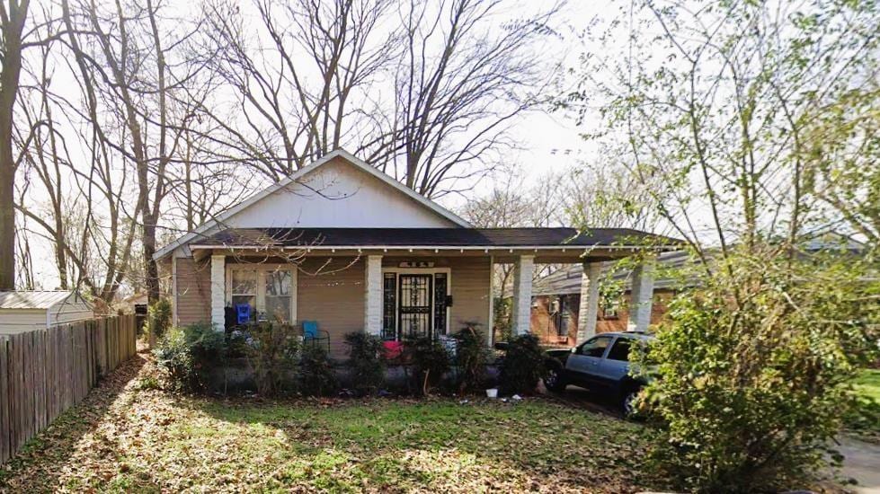 969 Jehl Pl, Memphis, TN 38107 - bungalow with covered porch
