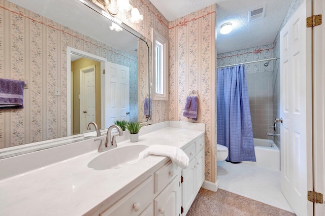 2671 Maple Grove Cv S, Germantown, TN 38139 - bathroom featuring vanity, wallpapered walls, shower / bathtub combination with curtain, and a textured ceiling