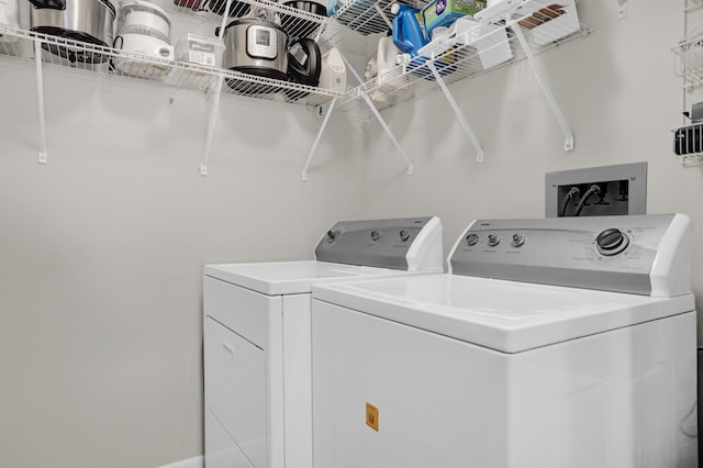 200 Wagner Pl Unit 804, Memphis, TN 38103 - laundry area featuring washer and dryer