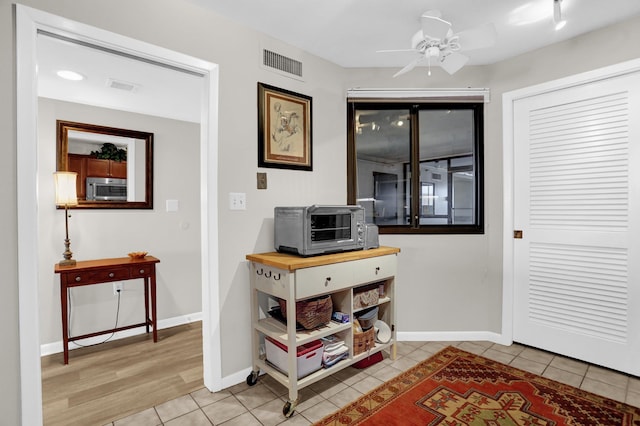 200 Wagner Pl Unit 804, Memphis, TN 38103 - foyer entrance with ceiling fan and light tile patterned floors