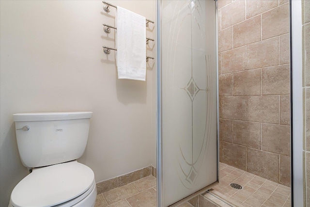 3333 Sycamore View Rd, Bartlett, TN 38134 - full bathroom with a shower stall and toilet