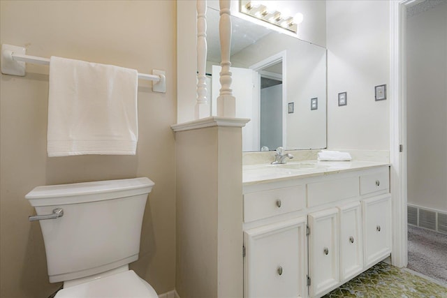 3333 Sycamore View Rd, Bartlett, TN 38134 - bathroom with vanity and toilet
