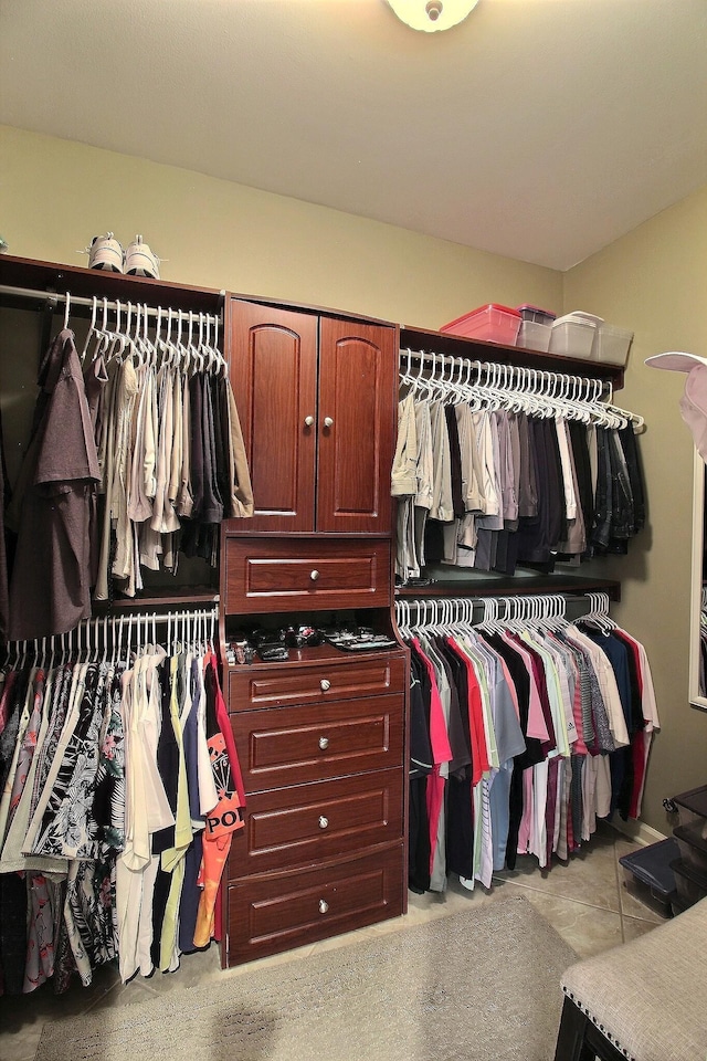 774 Wellington Way Cv, Collierville, TN 38017 - view of walk in closet