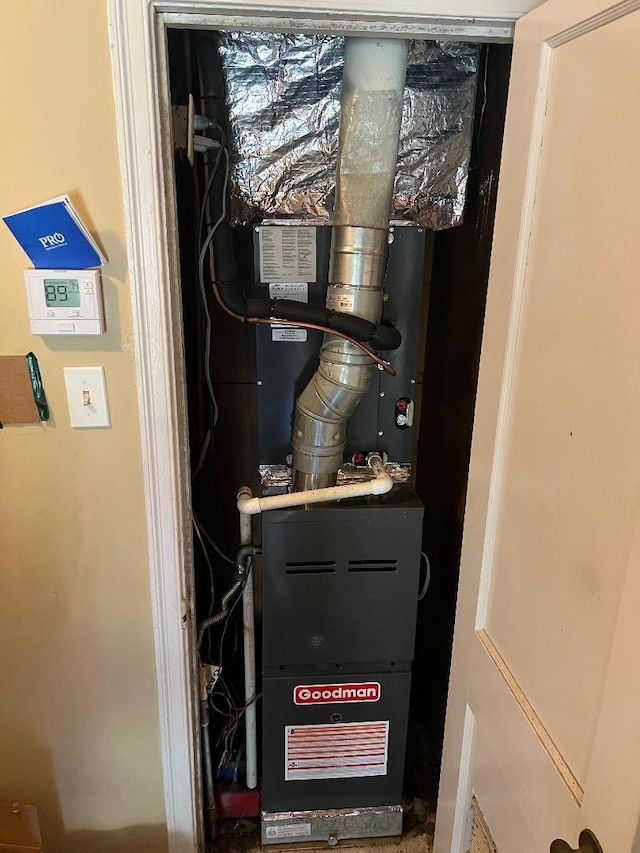 500 Sullivan Dr, Memphis, TN 38109 - utilities featuring heating unit