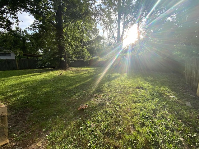 3560 Steele St, Memphis, TN 38127 - view of fenced backyard