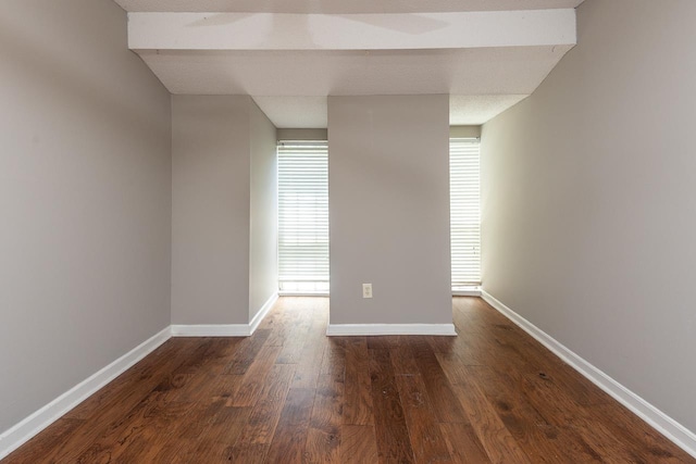 6942 Amberly Rd Unit 6942, Memphis, TN 38119 - empty room featuring dark wood finished floors and baseboards